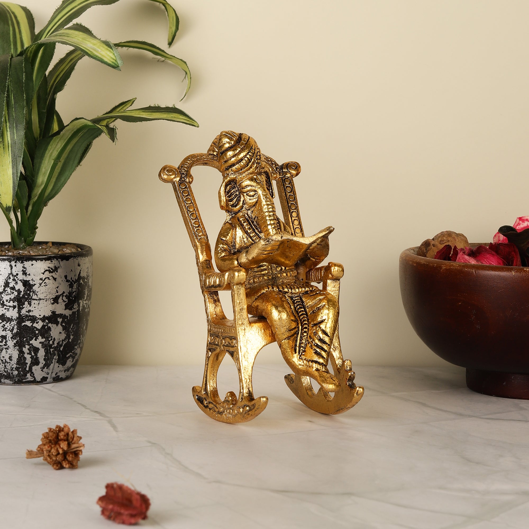 Ganesh Idol On Chair