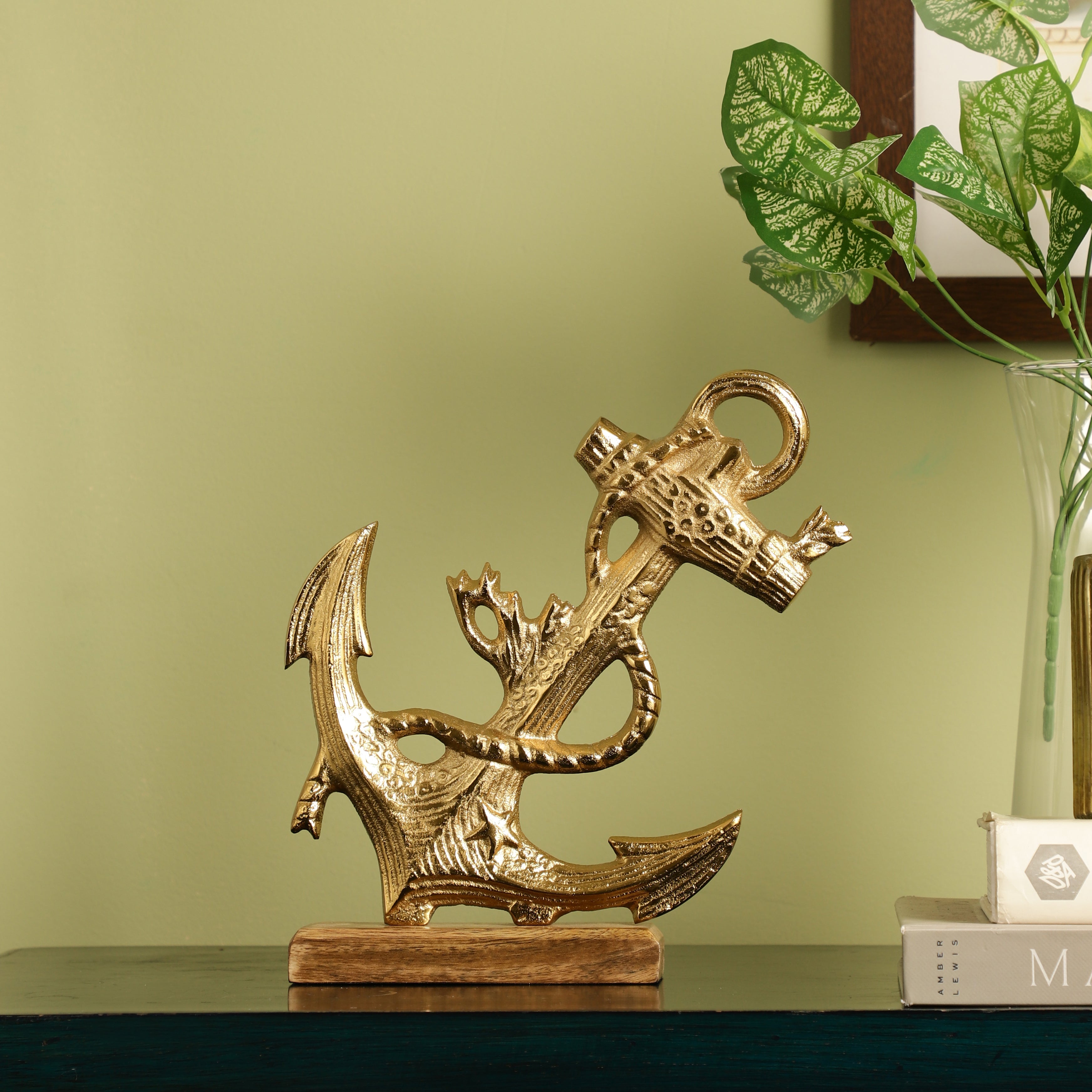 Anchor Wooden Base Home Décor