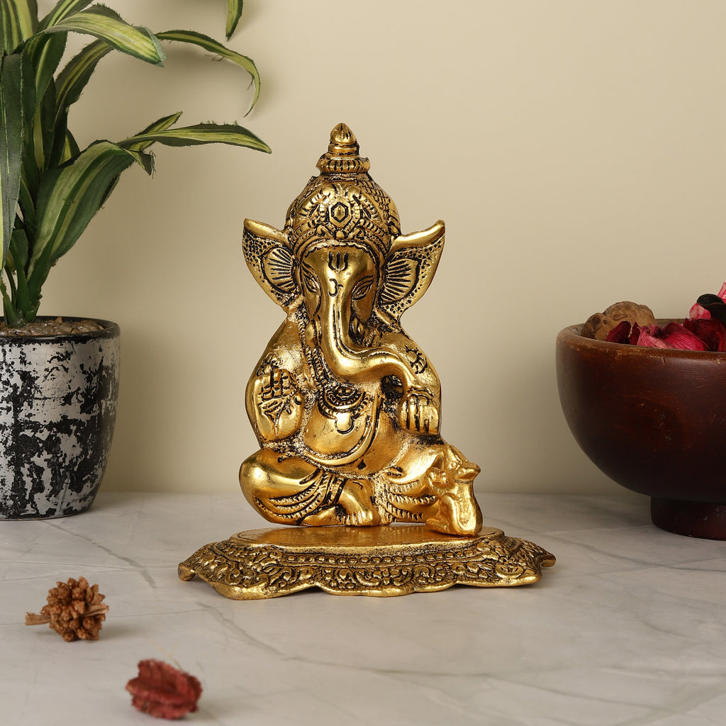 Divine Blessings Rakhi Box with Golden Ganesha Idol